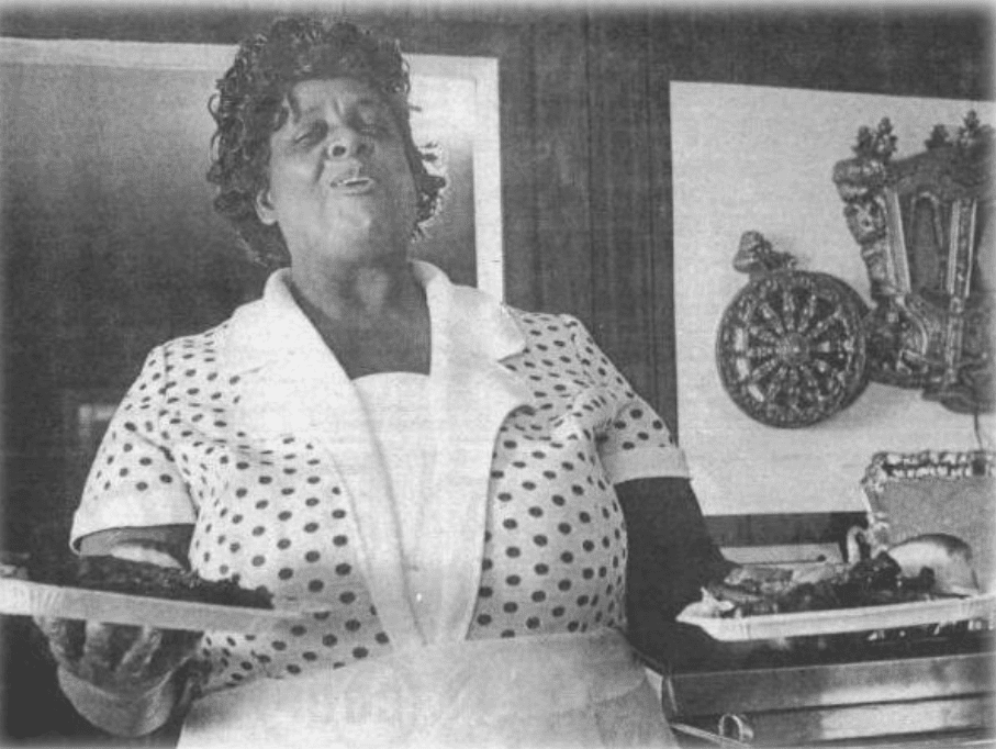 Ernestine - Nicodemus' Queen of BBQ