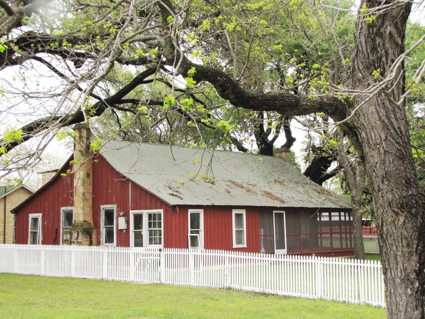 Dendrochronological Investigation of the Samuel E. Johnson Farmhouse at Lyndon B. Johnson National Historical Park