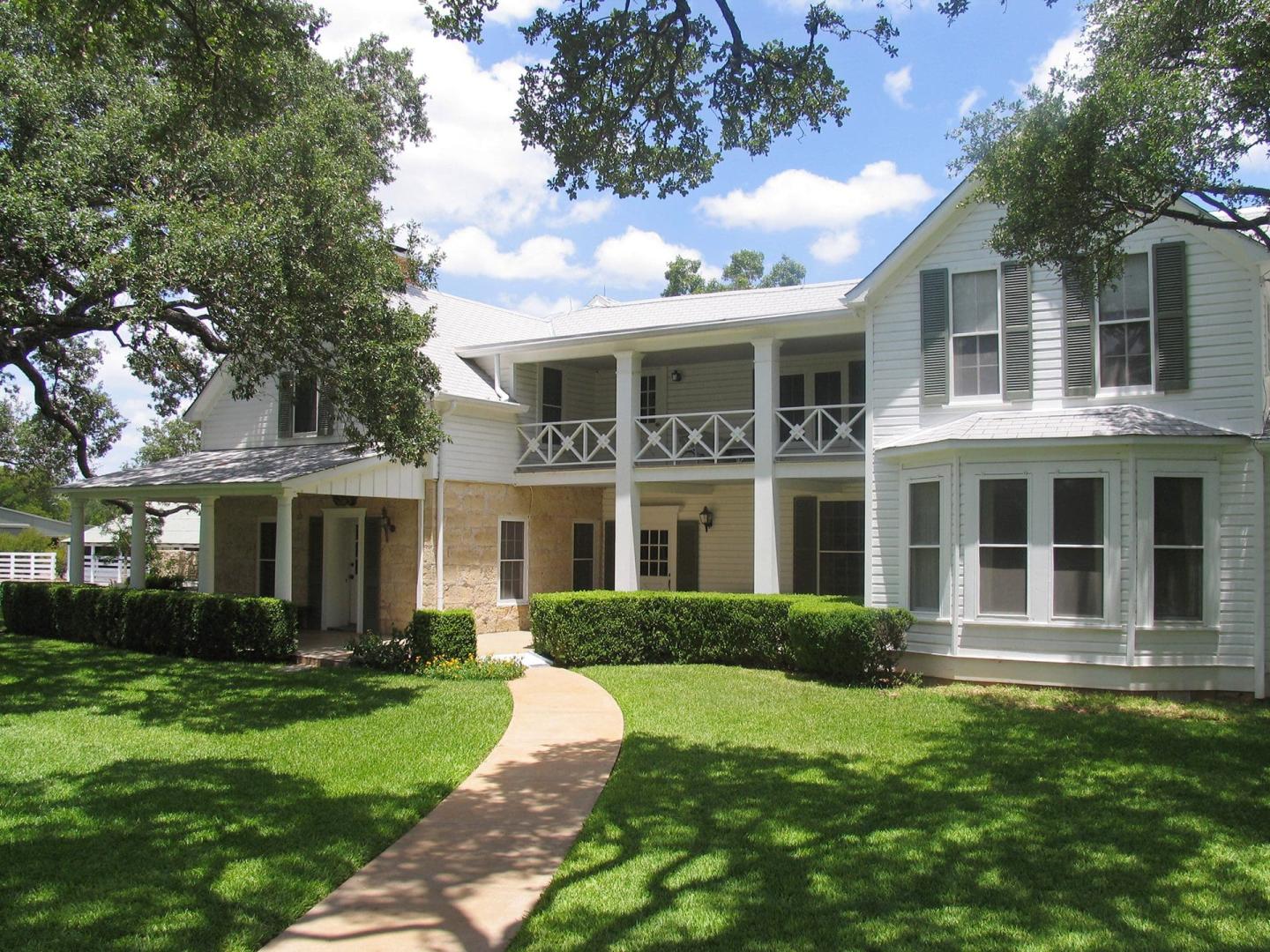 Explore Lyndon B Johnson National Historical Park