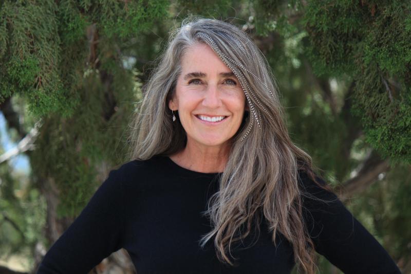 Photo of Dr. Sara Dant.