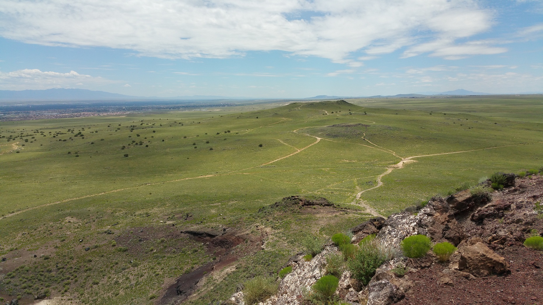 Volcanoes Day Use Area trail at Petroglyph National Monument (courtesy of NPS)
